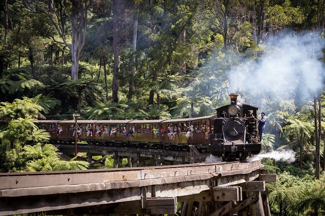 1 day Puffing Billy Steam Train and Wildlife Tour from Melbourne - From Mail Exchange Hotel to the Dandenongs, you start with real scenery