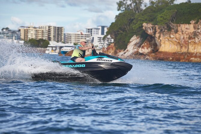 1-Hour Casino Royale Jet Skiing in Darwin - What happens before you throttle up