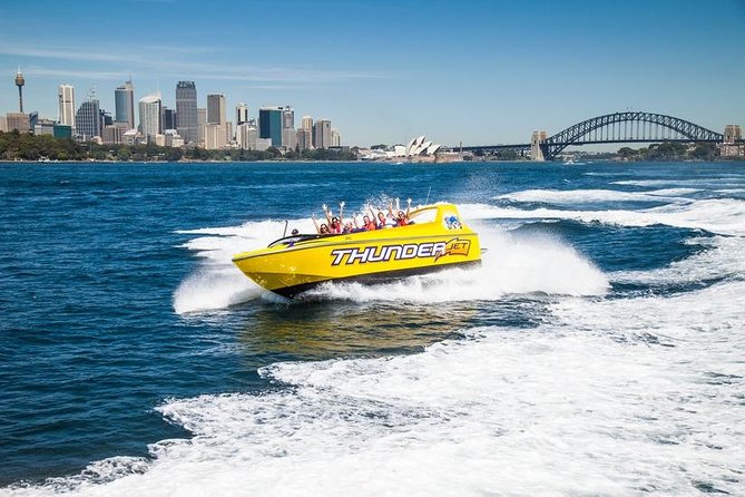 30-Minute Sydney Harbour Jet Boat Ride on Thunder Twist - Gear check: lockers, ponchos, and staying comfortable in the splash zone