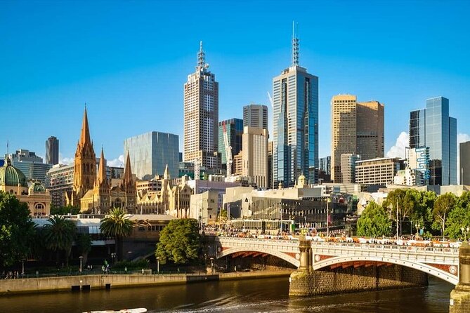 4 Hour Private Tour of Melbourne's Iconic Highlights with Guide - Parliament House and the Royal Exhibition Building: Victorian power in the middle of the city