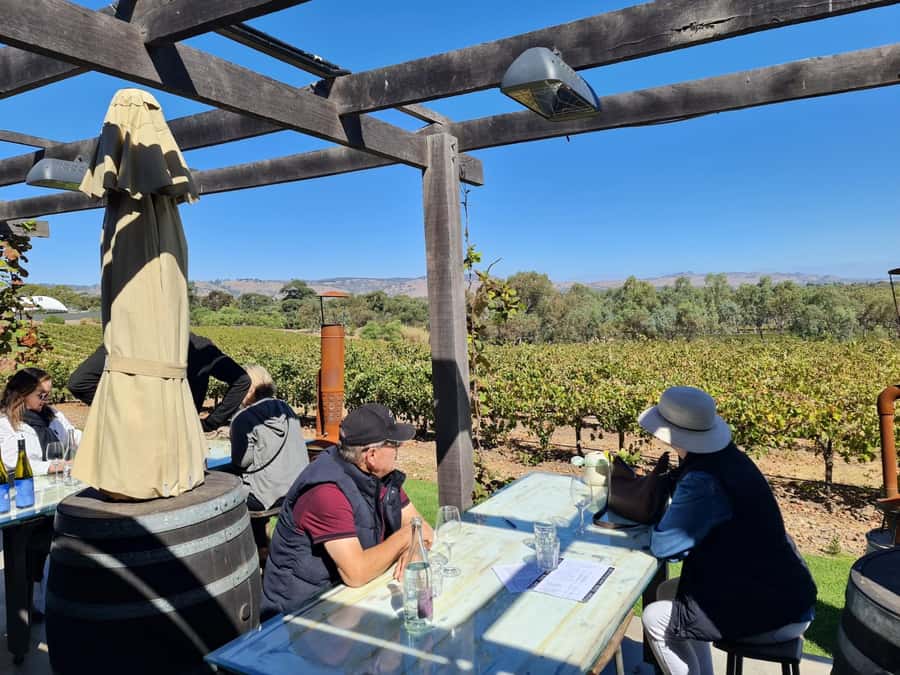 A Barossa Valley pickup: Wine and Heritage Tour, Local Guide - Sightseeing and heritage stops around Greenock and Angaston