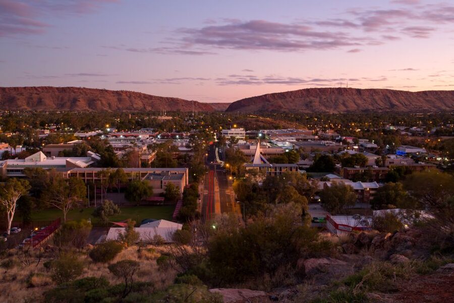 A Town Like Alice: Half-Day Tour of Alice Springs - Alice Springs Reptile Centre: Terry, lizards, and the Gecko Cave