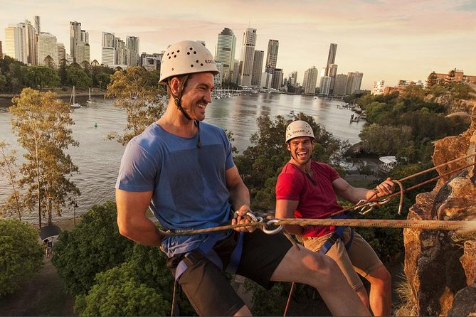 Abseiling the Kangaroo Point Cliffs in Brisbane - Why Kangaroo Point abseiling feels special next to the CBD