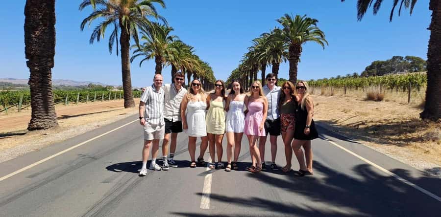 Adelaide: Barossa Premium Wine Tasting tour & Winery Lunch - Getting to the Barossa: Adelaide Hills Scenic Drive and a Quick Whispering Wall Stretch