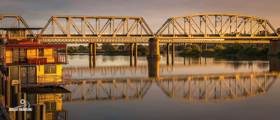 Adelaide Hills Tour with River Murray 3 Hour Lunch Cruise. - Pickup and small-group touring, from Adelaide CBD or Glenelg