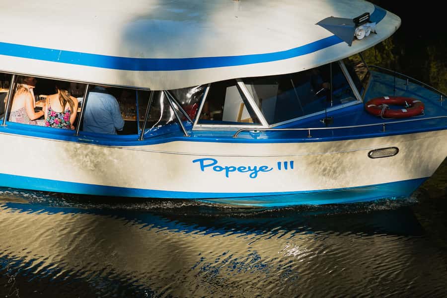 Adelaide: River Torrens Popeye Sightseeing Cruise - The last 15 minutes: questions, photos, and that relaxed end feel