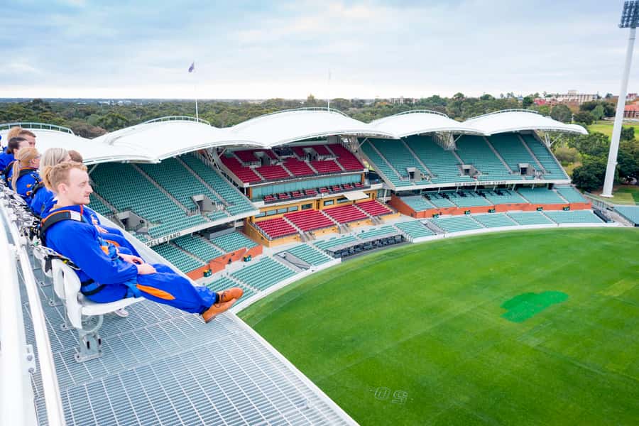 Adelaide: Rooftop Climbing Experience of the Adelaide Oval - Meeting at Adelaide Oval’s South Gate and Getting In Fast