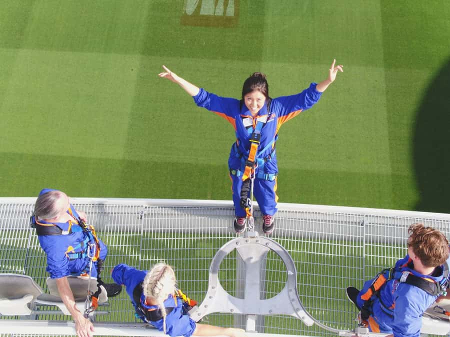 Adelaide: Rooftop Climbing Experience of the Adelaide Oval - Twilight Sessions: Sunset Views and Twinkling City Lights