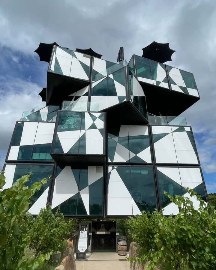 Adelaide: South Australia Guided Full-Day Highlights Tour - Mt Lofty Summit: quick viewpoint time with a great first impression