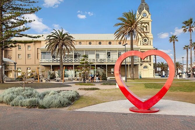 Adelaides Dark Secrets True Crime Tours - Stop 3: General Post Office, Architecture, and the Crime Against Music