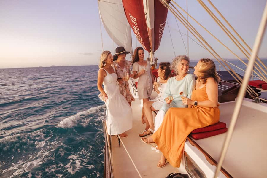 Airlie: Adults Only Sunset Sail with Aperol Spritz/Antipasto - The 2 hours on the water: how the cruise pacing actually feels