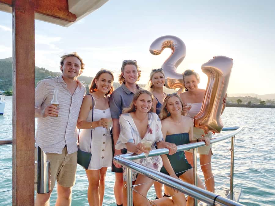 Airlie Beach: 2-Hour Sunset Cruise with Sparkling Wine - Price and value: is $48 a good deal for Airlie’s sunset?