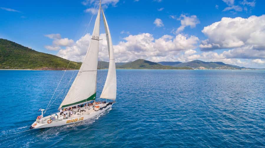 Airlie Beach: 2-Night Whitsundays Sailing Trip with Meals - Key points I’d plan around