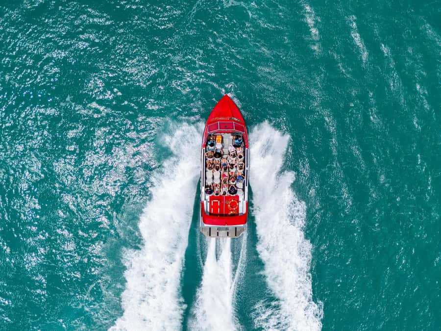 Airlie Beach: 30-Minute Jet Boat Ride - The ride style: 360s, 180s, drifts, power stops, and nose-down moments