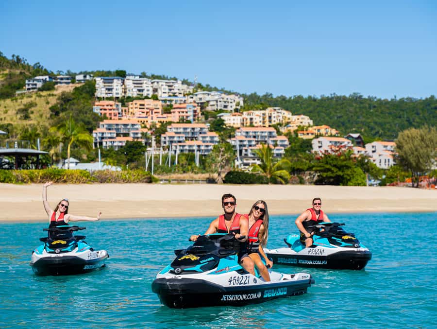 Airlie Beach: Airlie Adventure Jet Ski Tour - Wildlife Odds in the Whitsundays: Turtles, Dugongs, and Whale Season