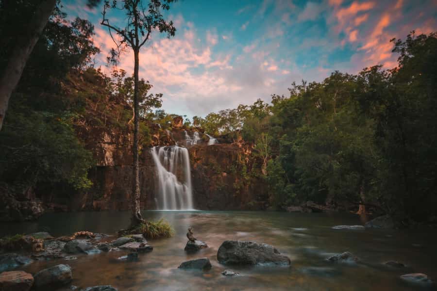 Airlie Beach: Cedar Creek Falls & Northerlies Beach Day Trip - Cedar Creek Falls to Northerlies Beach Bar: the 5-hour rhythm