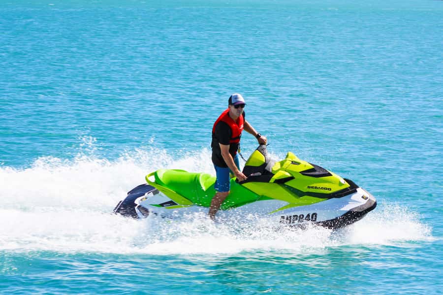 Airlie Beach: Jet Ski Safari Hour of Power and Marine Life - Riding Airlie Beach on eco-friendly Yamaha jet skis