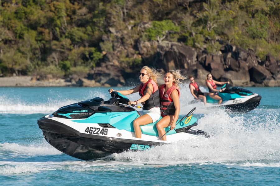 Airlie Beach: Jet Ski Safari Hour of Power and Marine Life - Safety briefing, life jackets, and what the first minutes feel like