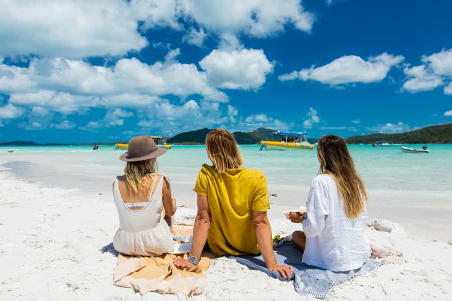 Airlie Beach: Snorkel, Hill Inlet Lookout & Whitehaven Beach - Guides, music, and the safety-first feel on a speed day