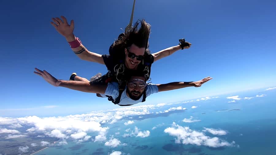 Airlie Beach: Tandem Skydiving Experience with Beach Landing - Key Points You Should Know Before You Go
