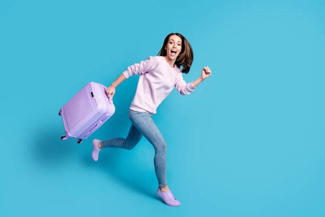 AIRPORT SHUTTLE between Cairns Airport & Port Douglas (6am-5pm) - Luggage, child seats, and the rules that protect the schedule