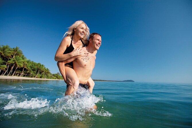 AIRPORT TRANSFER between Cairns Airport & Port Douglas (6am-5pm) - Price and value: $42.22 for a scheduled, door-to-door transfer