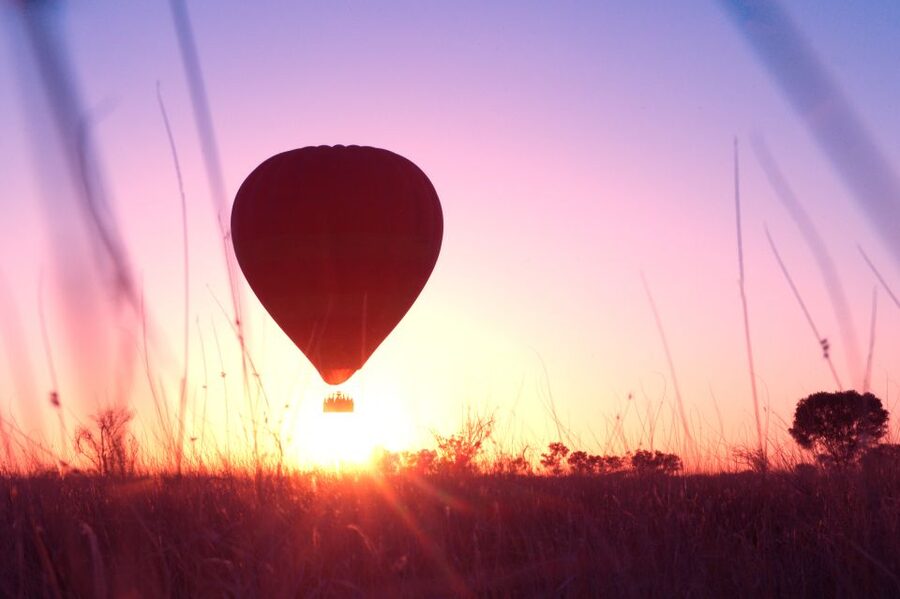 Alice Springs: Early Morning Hot Air Balloon Flight - Should You Book This Outback Ballooning Morning?