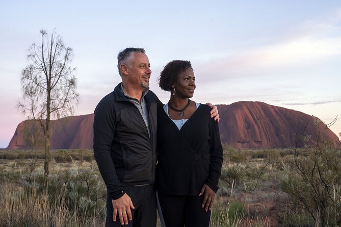 Alice Springs to Uluru (Ayers Rock) Coach Transfer - Live commentary, photo stops, and why the drive feels meaningful