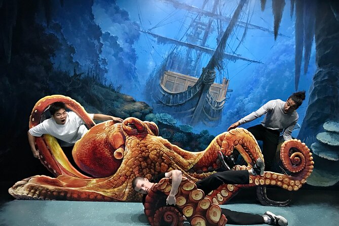 ArtVo Immersive Gallery Experience - Staff support, posing tips, and how easy it is to enjoy solo