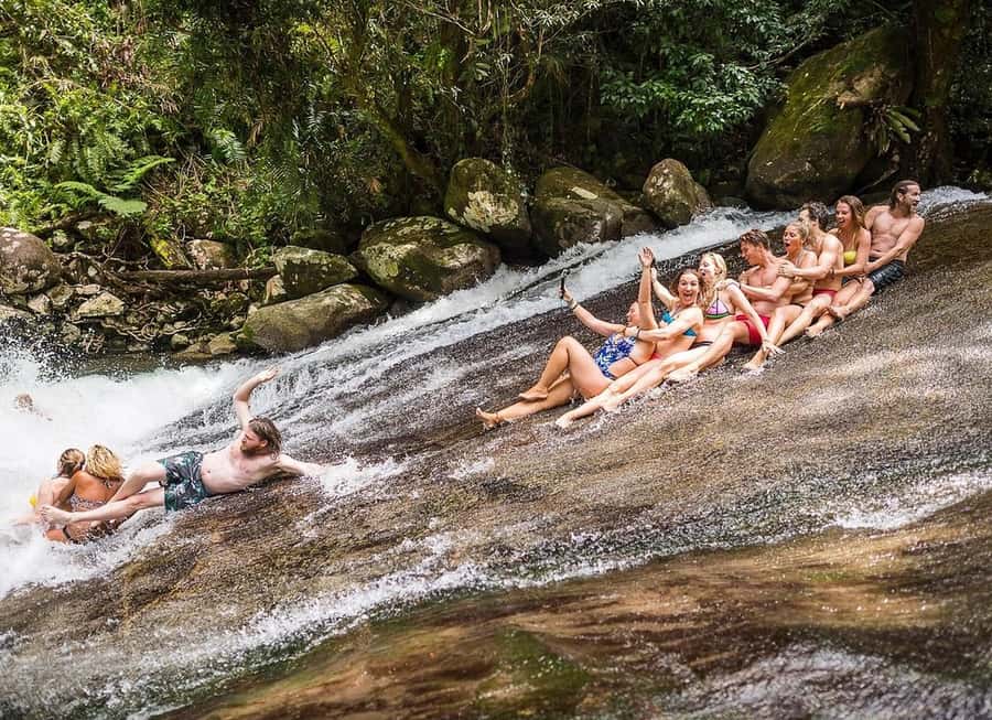 Atherton Tablelands: Lakes, Waterfalls, Rainforest Day Tour - The pickup and coach ride: plan for the long stretches