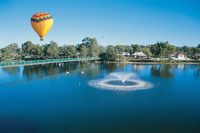 Avon Valley Hot Air Balloon Flight with Breakfast - The champagne breakfast: why it is more than a free meal