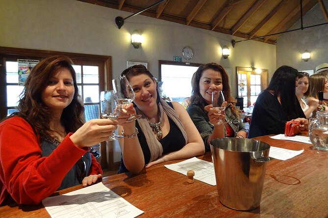 Award-Winning Hunter Valley Wine & Cheese Tour from Sydney - Group size reality: the small-group promise, with a practical caveat