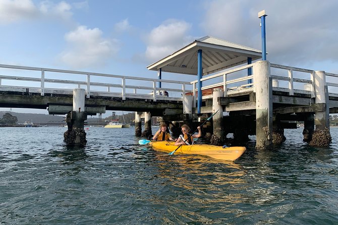 Batemans Bay Sunset Pizza Kayak Tour - Float and Feast - Intro Paddle Time: The Part That Makes You Feel Confident