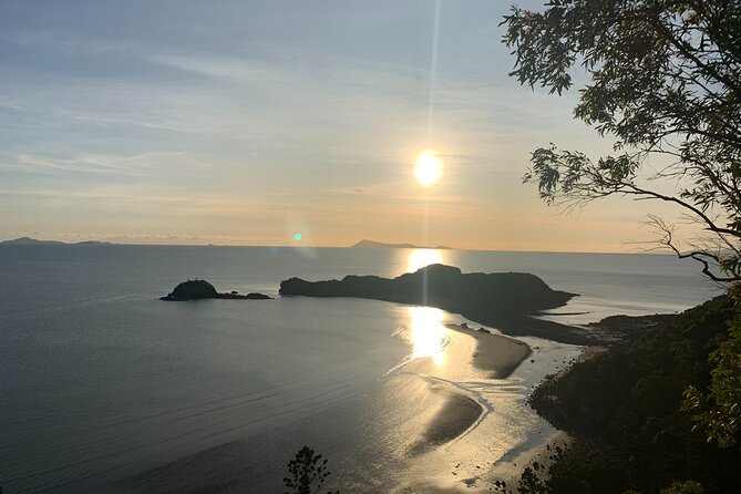 Beach Sunrise with the Wallabies - Price and time value for a $92.52 morning