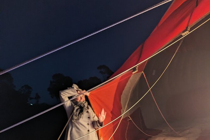 Bendigo Premium Balloon Flight plus buffet champagne breakfast - In the air: how the flight works and why the photos/video matter
