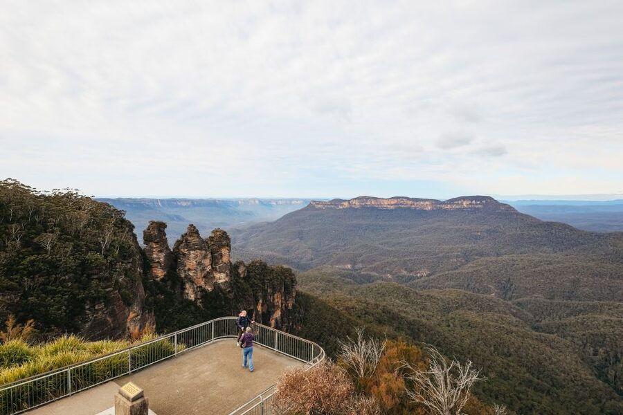 Blue Mountain: Small-Group Tour with Lunch & Scenic World - The ferry return on the Parramatta River: the day’s best wind-down