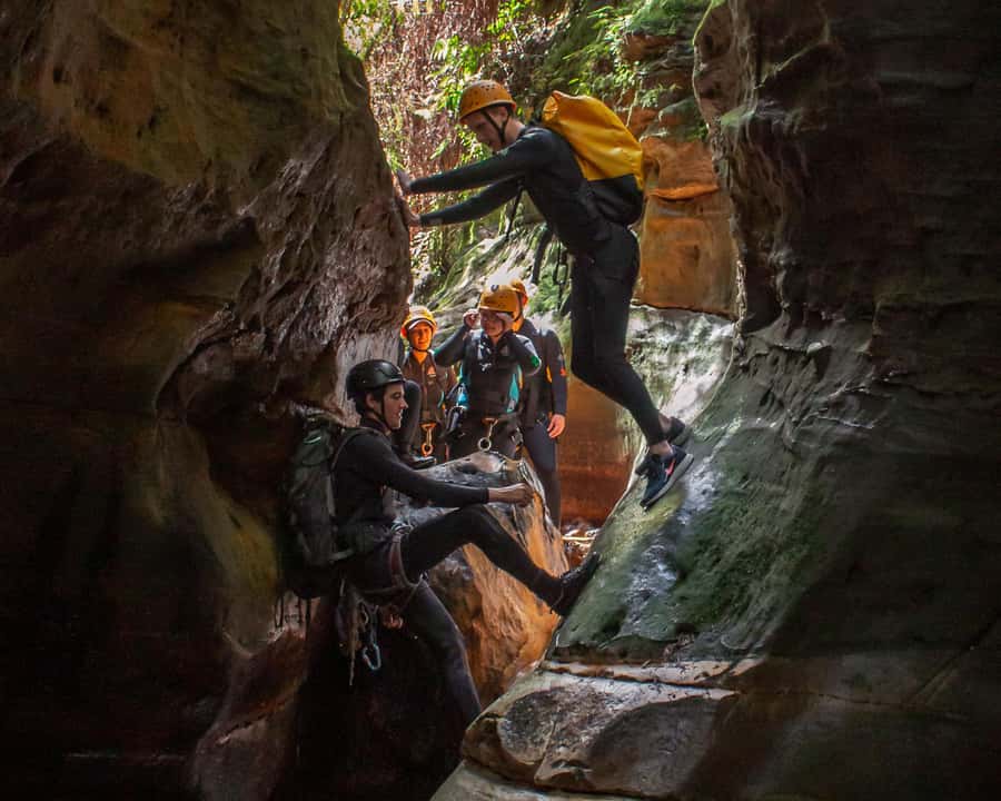 Blue Mountains: Abseiling and Canyoning Experience - Morning Cliff Practice: From 5 Metres Up to the Big Heights