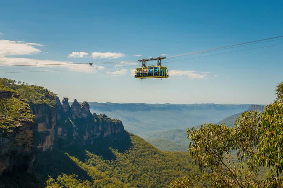 Blue Mountains Adventure: Scenic World, Zoo & Koala Photo - Echo Point and the Three Sisters, where you choose the best angle fast