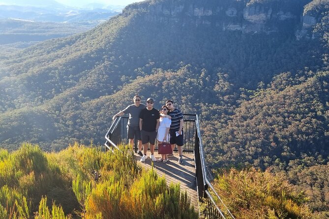 Blue Mountains Private Tour | Koala, Kangaroo, & Waterfalls Day - Featherdale Sydney Wildlife Park: the animal stop that sets the mood