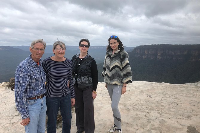 Blue Mountains: Three Sisters, Scenic World and Wildlife park - Lunch that keeps the schedule moving