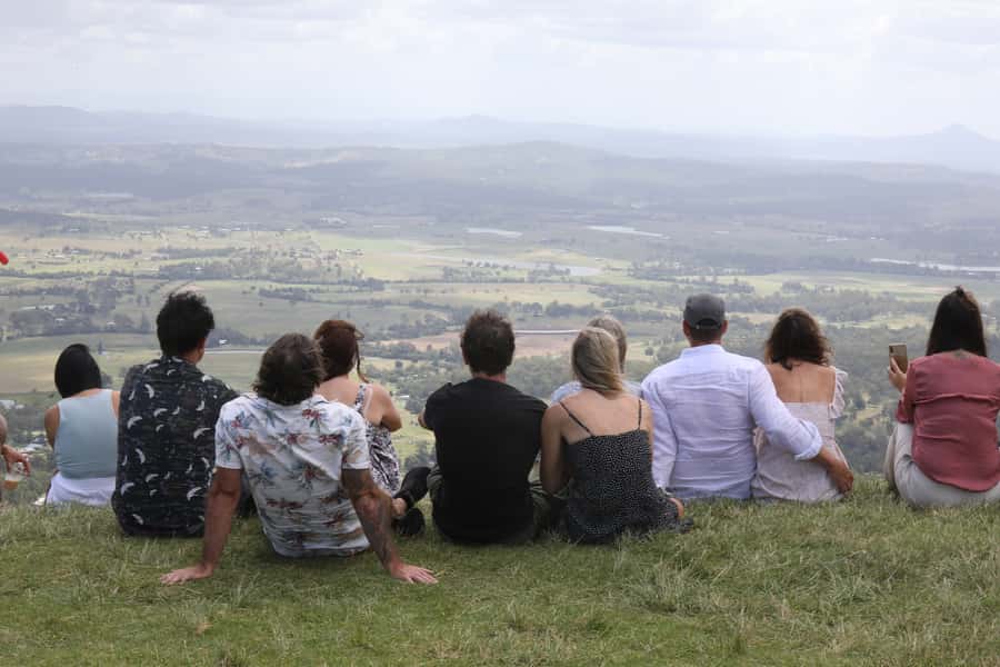 Brisbane: Daytime Glow Worm Caves Hop-on Hop-off Bus Tour - What to eat and drink: morning tea, fudge tasting, and meals you choose yourself