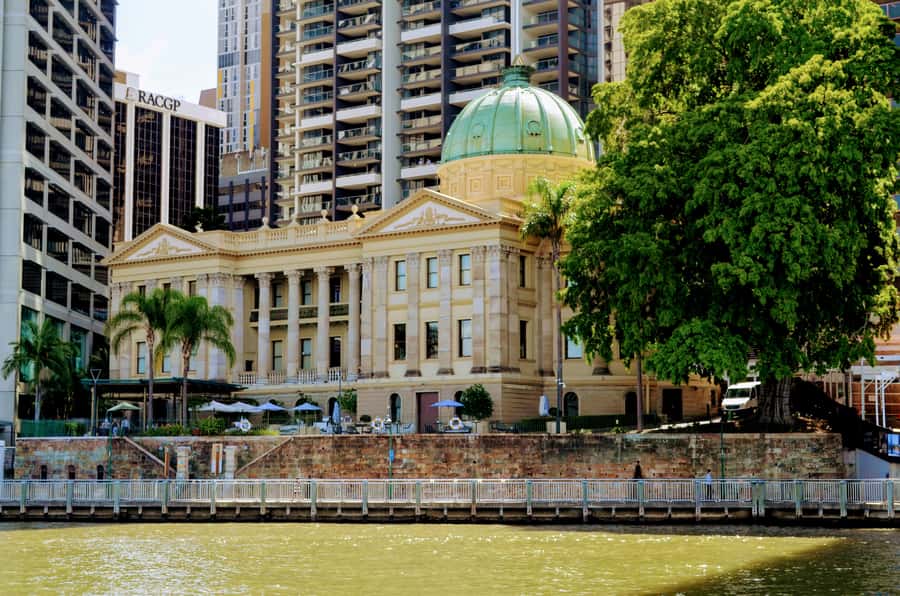 Brisbane: Midday 1.5-Hour Sightseeing Cruise 12.30pm-2.00pm - Midday 90 Minutes: The Right Length for First-Timers