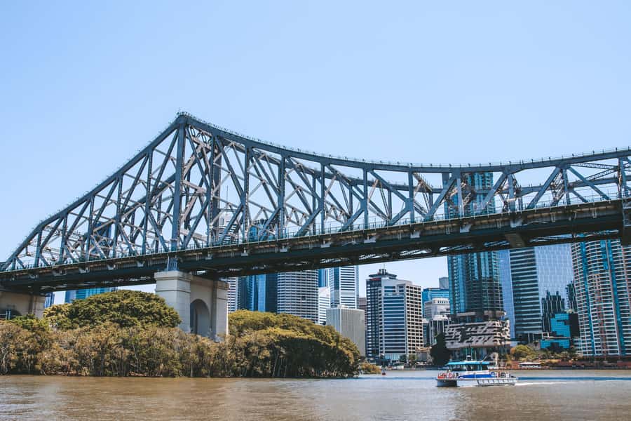 Brisbane: Midday 1.5-Hour Sightseeing Cruise 12.30pm-2.00pm - The Boat Setup: Comfortable Views, Plus Facilities Onboard