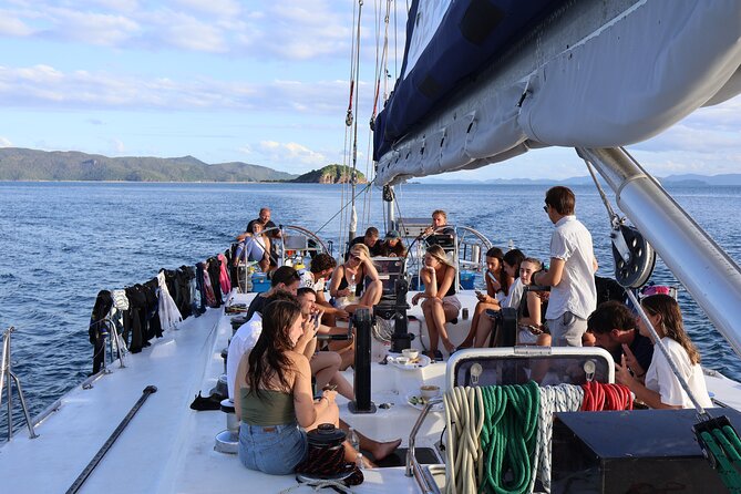 British Defender 3D2N Whitsunday Snorkelling Sailing Adventure - Food onboard: breakfasts, lunches, dinners, and solid options