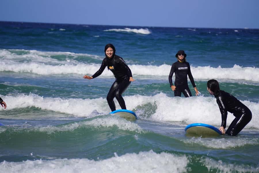 Broadbeach: 2 Hour Surf Experience on the Gold Coast - How You Learn to Stand Up Without Feeling Lost
