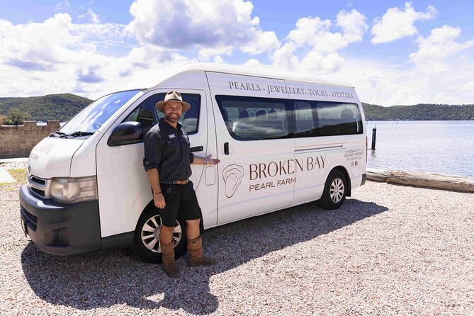 Broken Bay Pearl & Oyster Farm Tours - Browsing pearls and jewellery, then buying Australian pearls directly