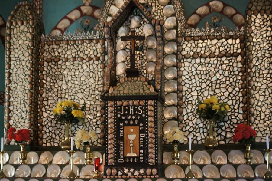 Broome: Dampier Peninsula Tour (Optional Scenic Flight) - Beagle Bay and the Pearl Shell Altar at Sacred Heart Church