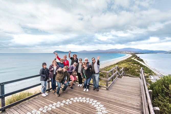 Bruny Island Food, Sightseeing, Guided Lighthouse Tour & Lunch - Lunch at Bruny Island Hotel: How Good Food Fits the Midday Pace