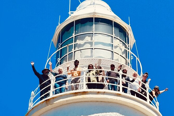 Bruny Island Food, Sightseeing, Guided Lighthouse Tour & Lunch - The Neck and Early Lookouts: Narrow Island, Big Views