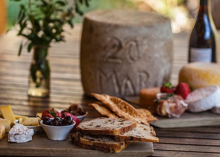 Bruny Island Traveller - Gourmet Tasting and Sightseeing Day Trip from Hobart - Price and logistics: is $197.24 good value for a full day?